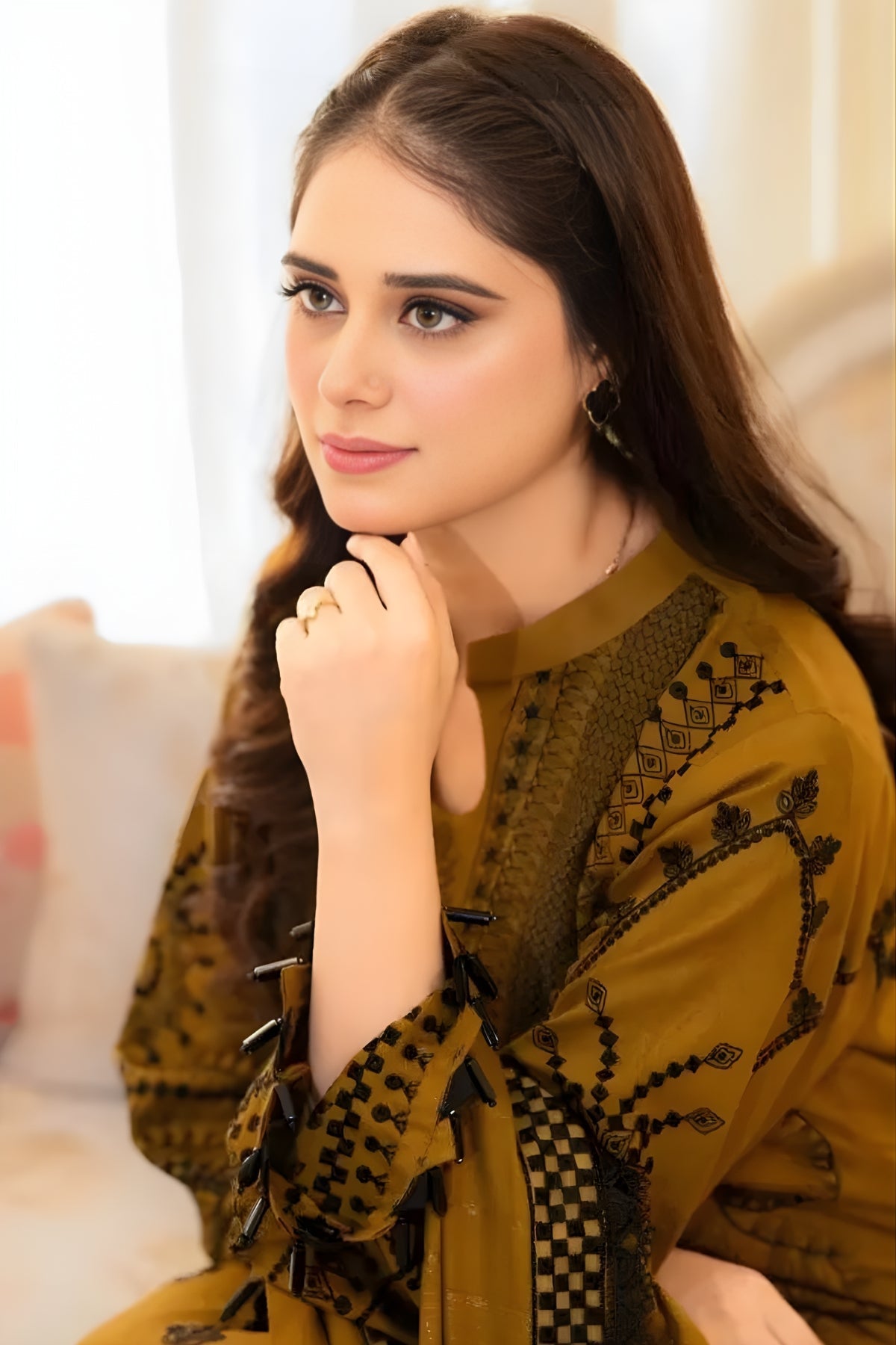 3PC Unstitched Dhanak Embroidered Shirt with Dhanak Embroidered Dupatta and Trouser